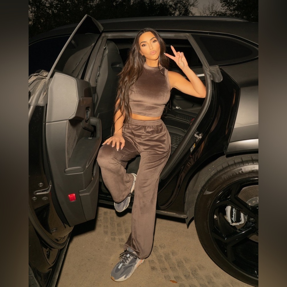 SKIMS brown velour track pant